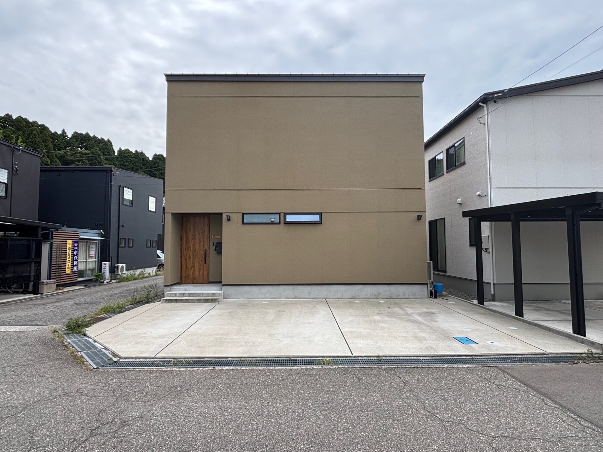 白山市鶴来新町　中古住宅