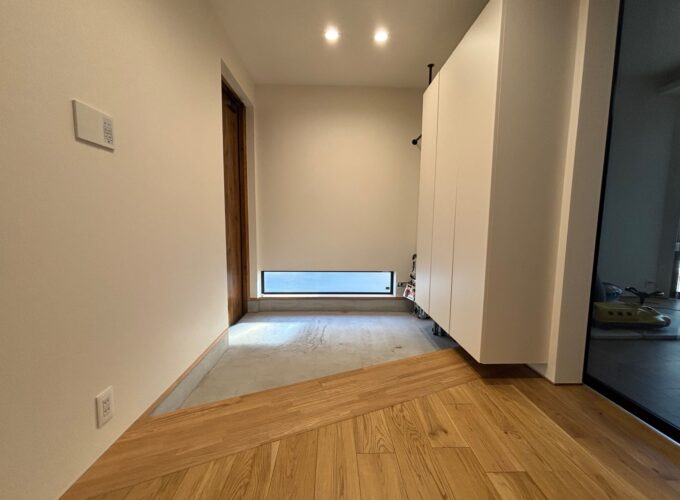 白山市鶴来新町　中古住宅